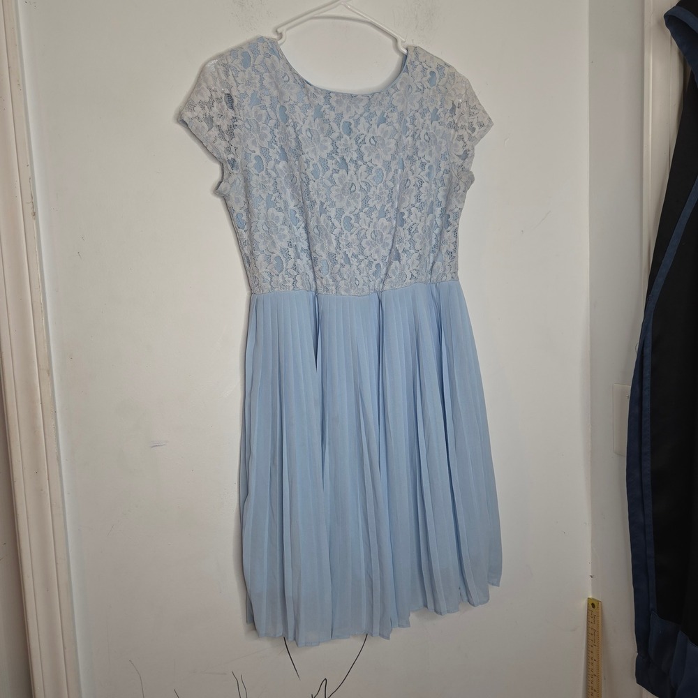 Alya Light Blue Lace Pleated Chiffon Fit Flare Cocktail Dress Size L V-Back